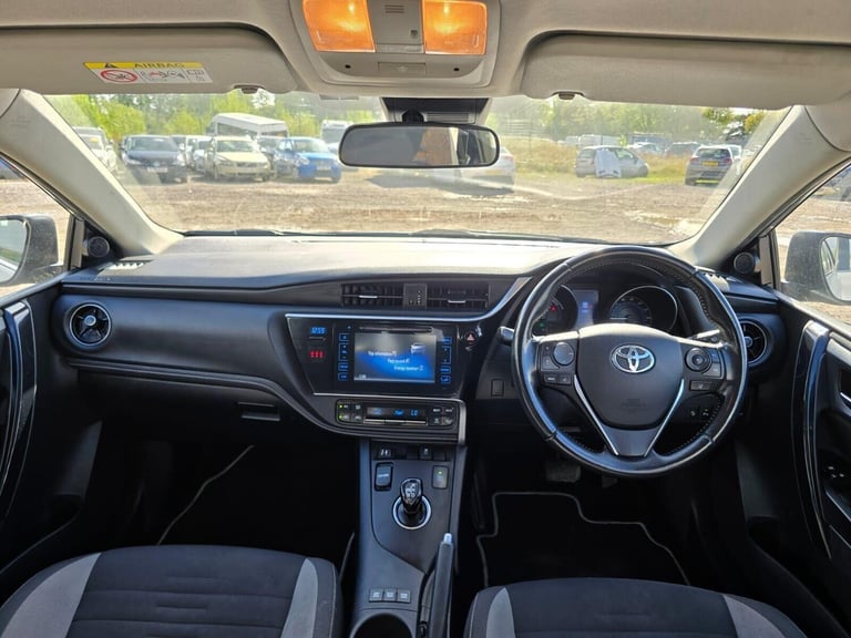 2018 Toyota Auris 1.8 VVT-h Icon CVT Euro 6 (s/s) 5dr Hatchback Hybrid Automatic