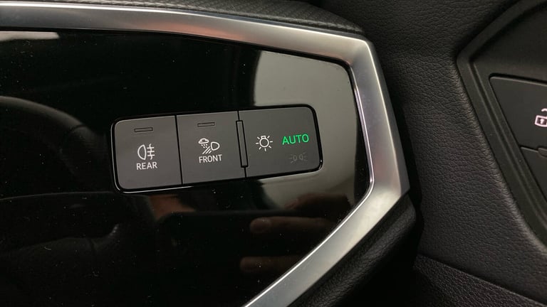 2022 Audi Q3 35 TFSI S Line 5dr S Tronic Petrol Estate Estate Petrol Automatic