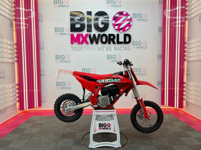 Gas Gas MC-E 5 2025 - EE5 SX E5 - Latest Water Cooled Model - Kids Electric MX