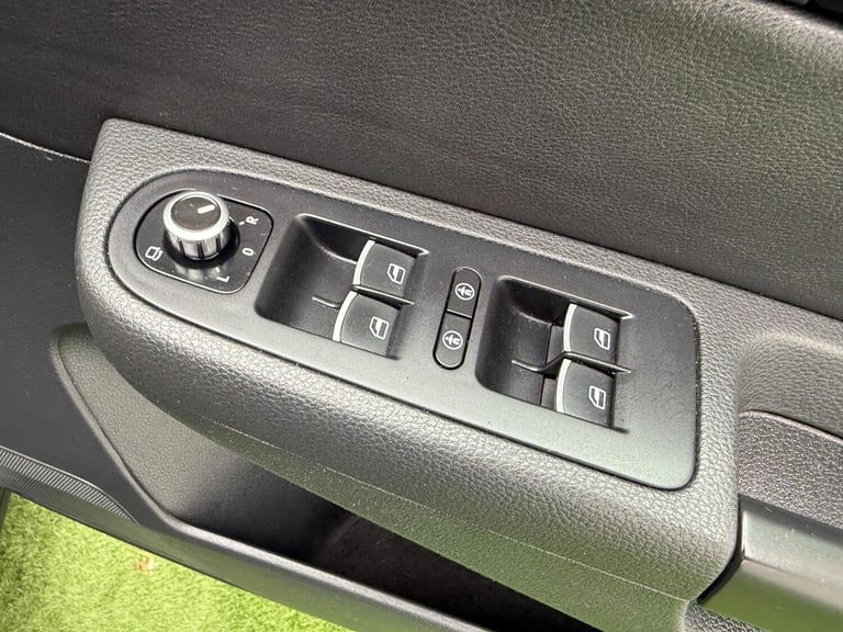 2015 SEAT Alhambra 2.0 TDI CR SE Lux 5dr DSG MPV DIESEL Automatic