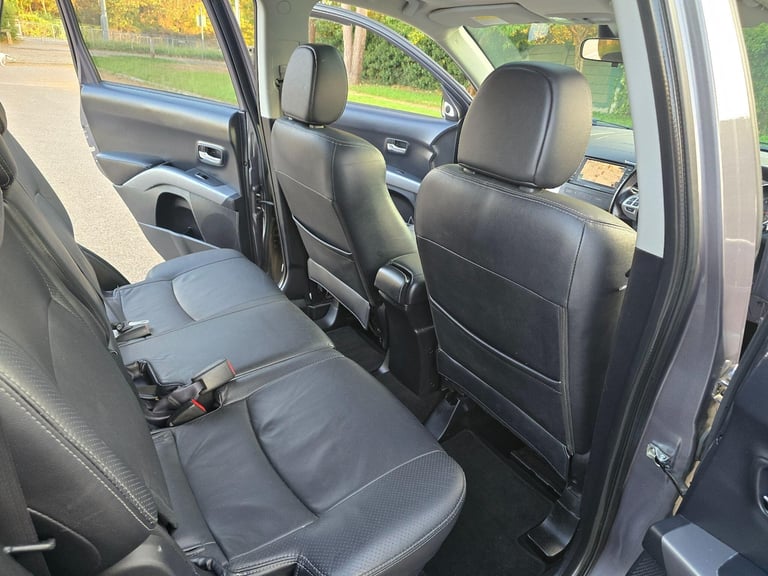 2008 Mitsubishi Outlander 2.4 MIVEC Elegance 5dr Auto ESTATE PETROL Automatic