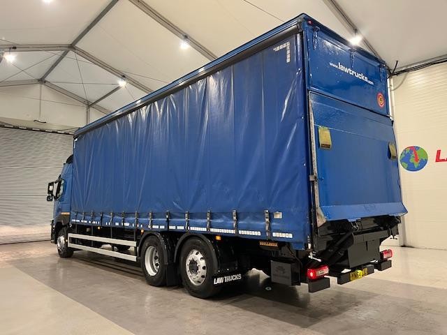 Volvo FM 330 6x2 Rear Lift Sleeper Cab Curtainsider