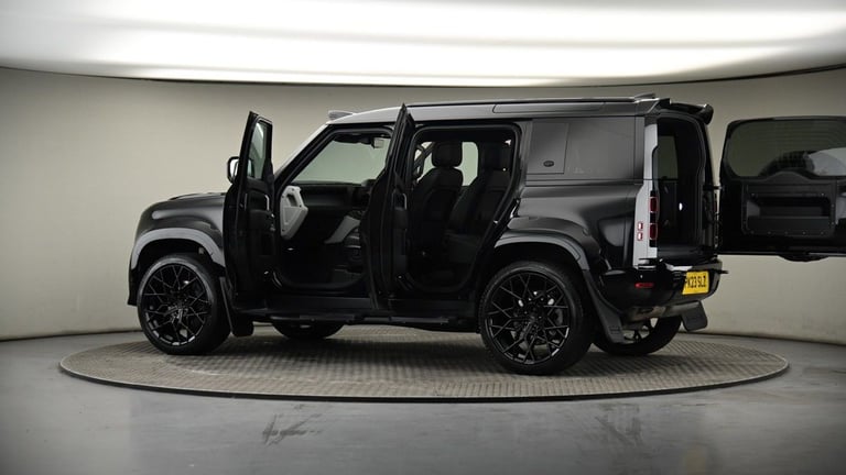 2023 Land Rover Defender 110 3.0 D250 MHEV X-Dynamic HSE SUV 5dr Diesel Auto 4WD Euro 6 (s/s) (25...