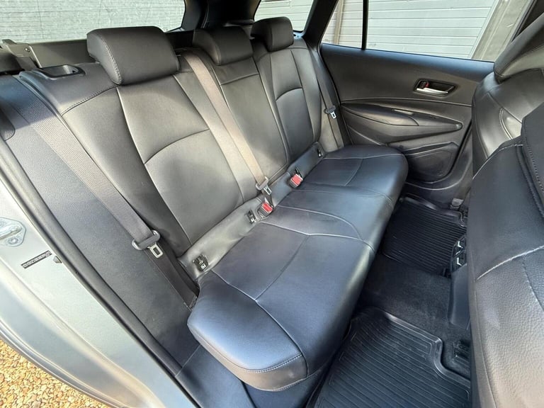 TOYOTA COROLLA 2.0 VVT-h Trek Touring Sports CVT Euro 6 (s/s) 5dr 2022