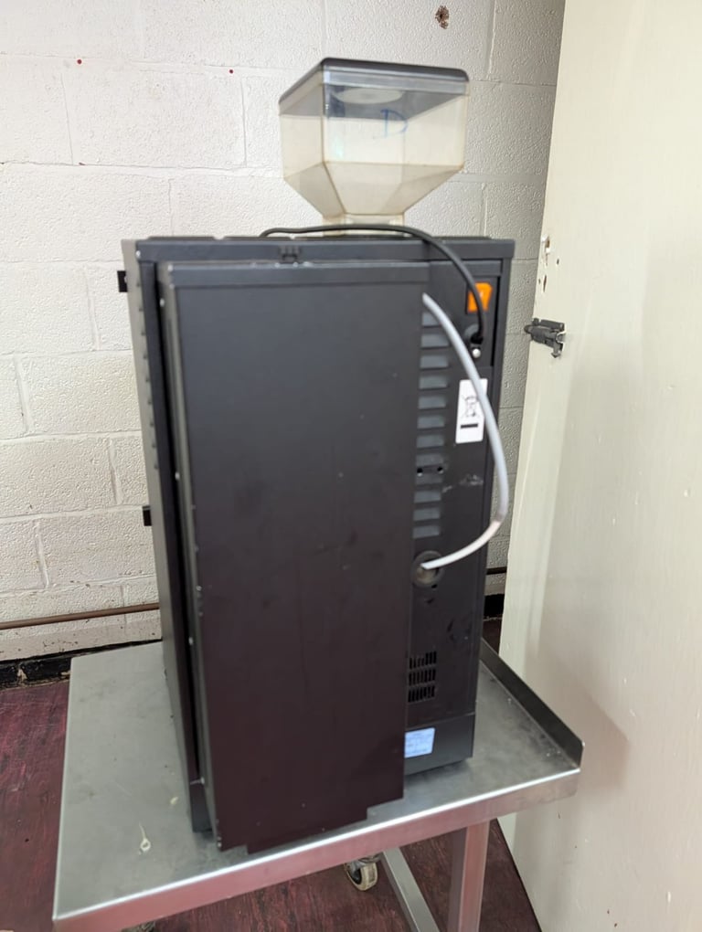 Flymax Bean to Cup Coffee Machine **SPARES OR REPAIR**