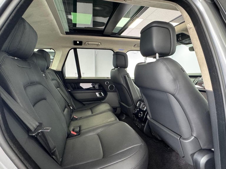 LAND ROVER RANGE ROVER 3.0 D300 MHEV Westminster Black Auto 4WD Euro 6 (s/s)