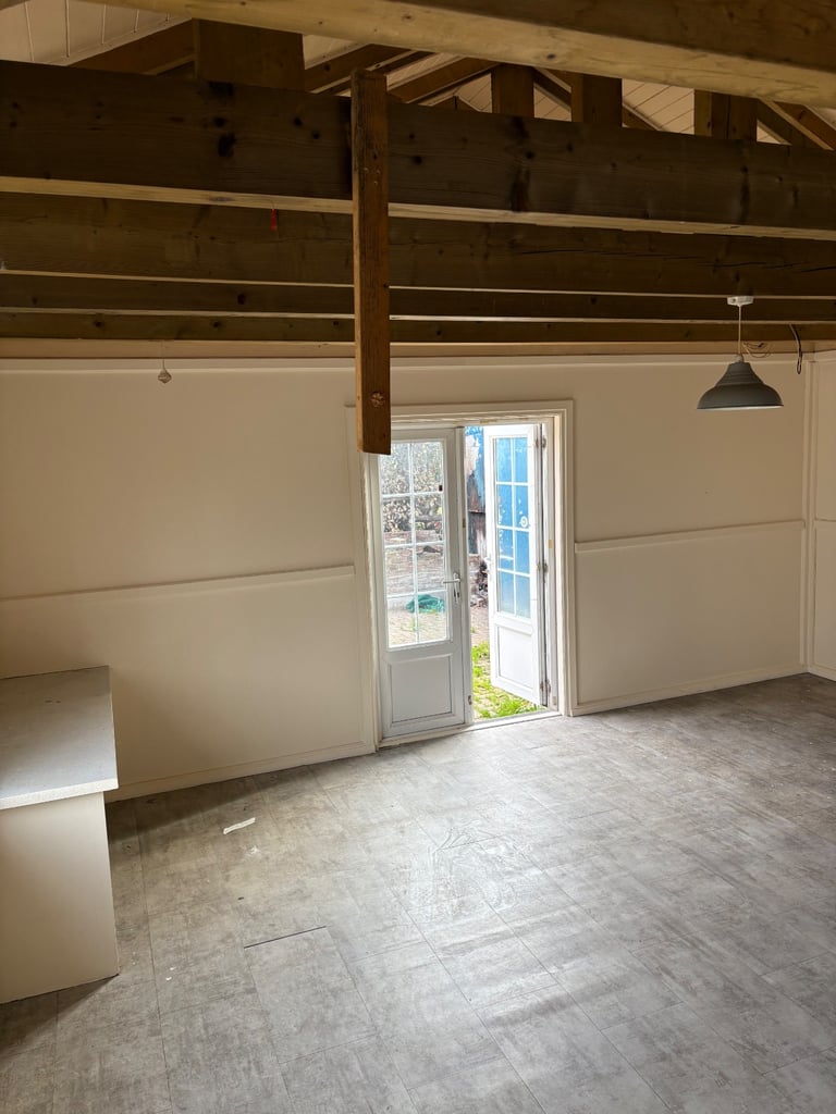 2 bed Bungalow with land for rent 