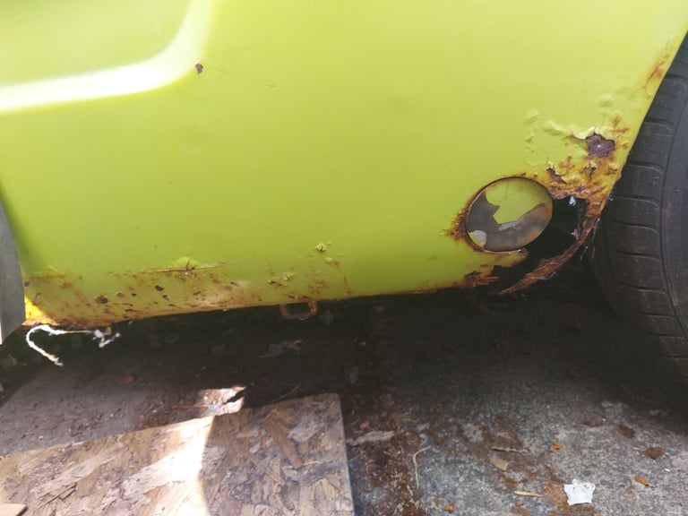 VW Karmann Ghia 
