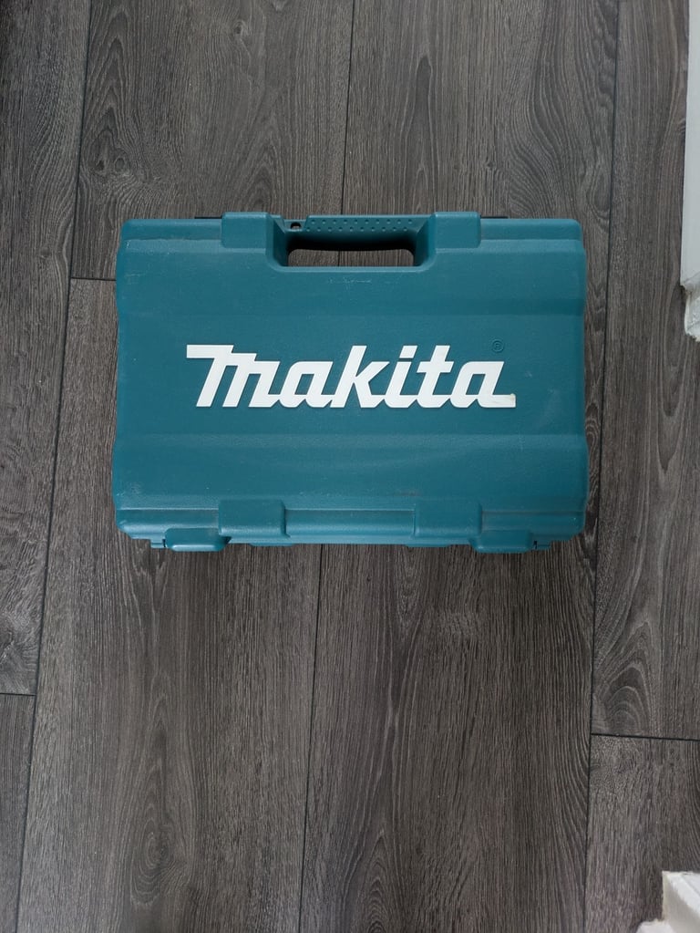Makita cordless drill