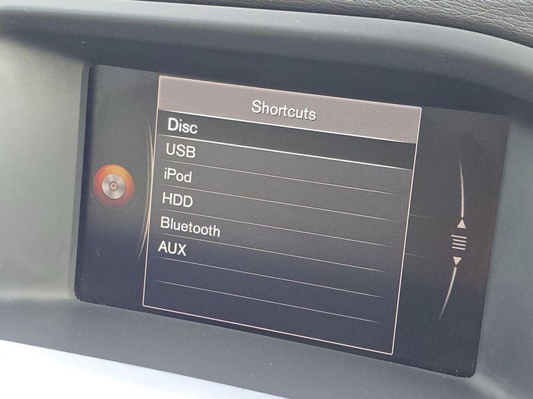 VOLVO V60 2.0 D2 SE Nav Euro 6 (s/s) 5dr 2017