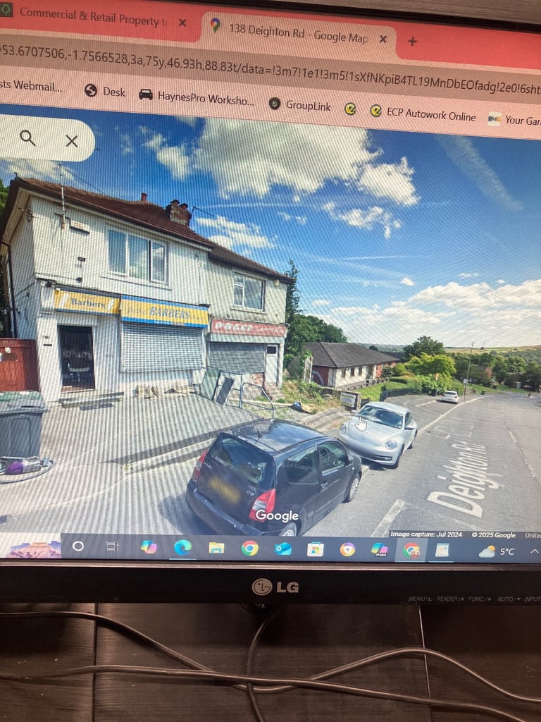shop to rent barber shop deighton huddersfield