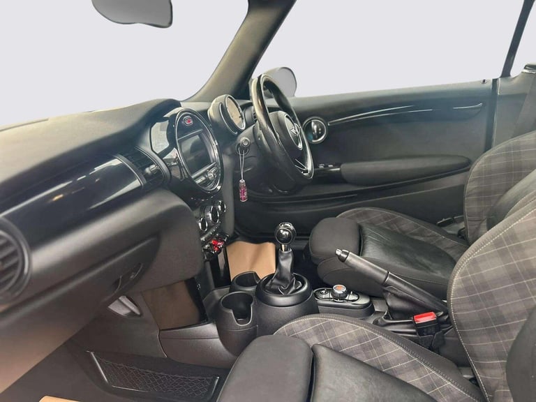 2016 MINI Convertible 1.5 Cooper D Euro 6 (s/s) 2dr CONVERTIBLE Diesel Manual