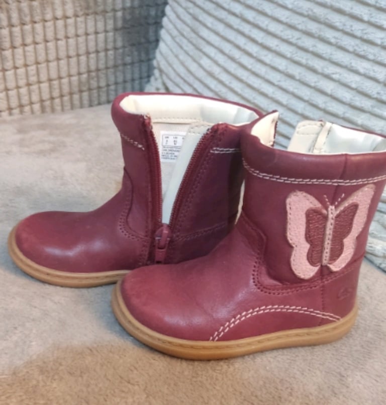 Toddler winter boots, trainers sizes 4-5