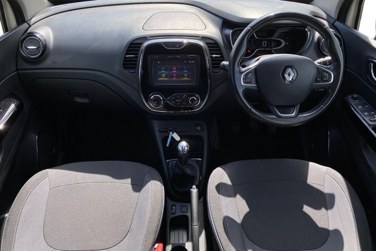 2016 Renault Captur 1.5 dCi 90 Dynamique S Nav 5dr HATCHBACK DIESEL Manual