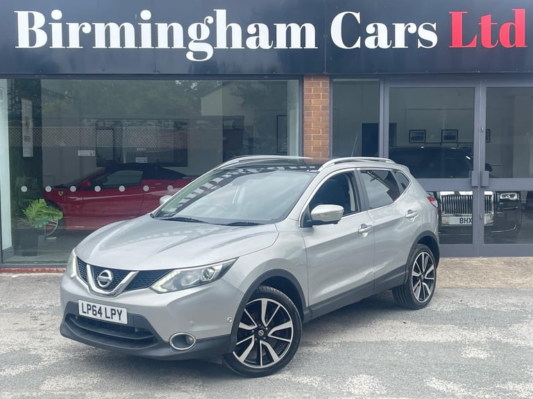 image for 2015 Nissan Qashqai 1.6 dCi Tekna 4WD Euro 5 (s/s) 5dr HATCHBACK Diesel Manual
