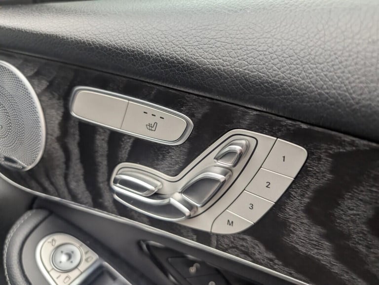 2019 Mercedes-Benz GLC 2.0 GLC250 AMG Line (Premium Plus) SUV 5dr Petrol G-Tronic+ 4MATIC Euro 6 ...