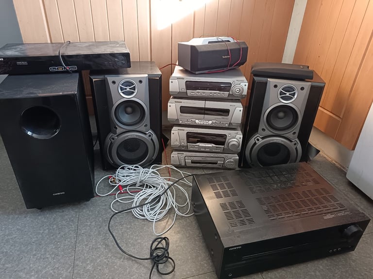 Job lot of electrical items 