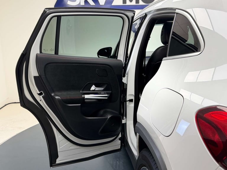 2020 Mercedes-Benz GLA 2.0 GLA 220 AMG Line Premium+ D 4Matic Auto 4WD 5dr SUV Diesel Automatic