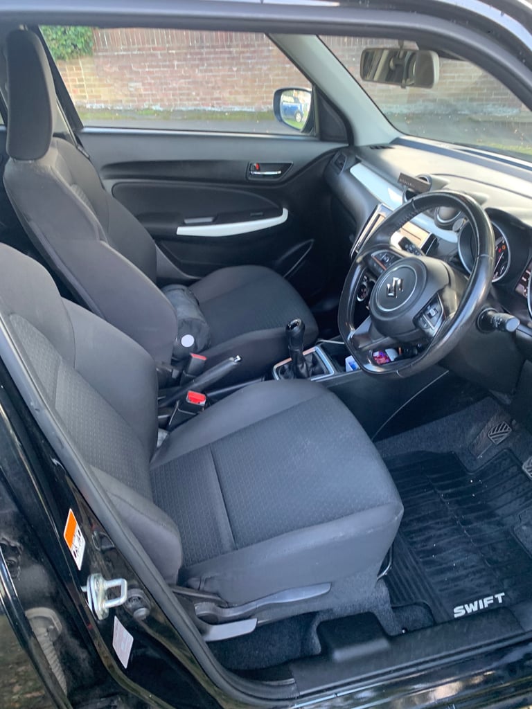 Suzuki, SWIFT, Hatchback, 2018, Manual, 998 (cc), 5 doors