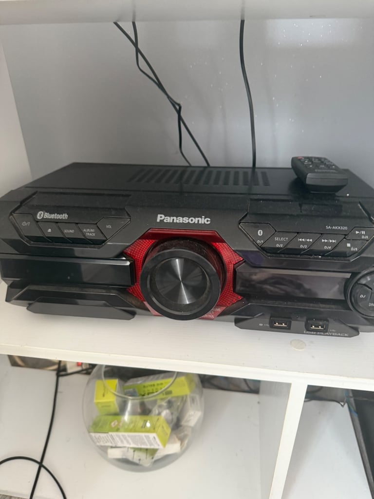 Panasonic system and jammo speakers 
