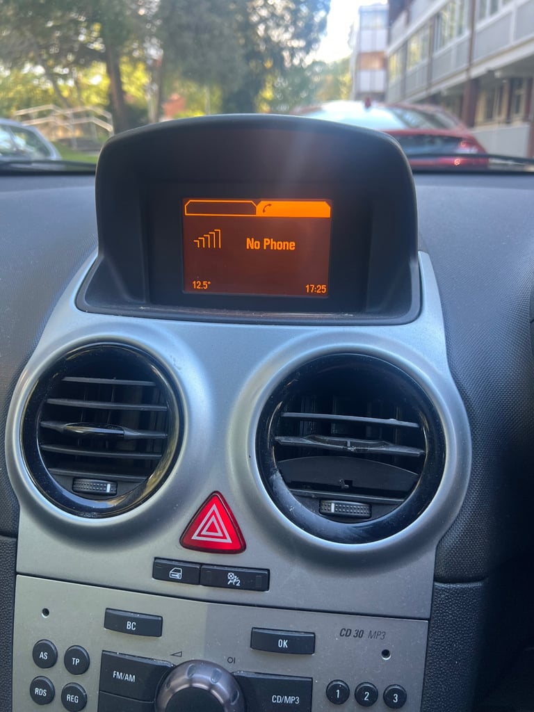 Vauxhall, CORSA, Hatchback, 2011, Manual, 1229 (cc),5 doors - Image 9