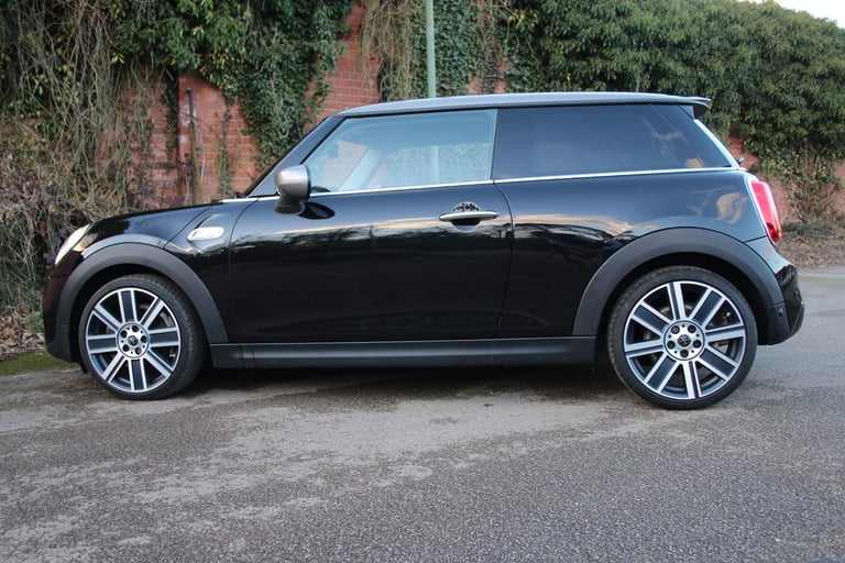 2019 MINI Hatch 2.0 Cooper S Exclusive II 3dr Auto HATCHBACK PETROL Automatic