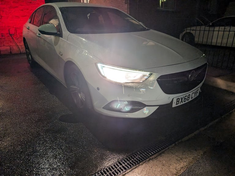 Vauxhall, INSIGNIA, Hatchback, 2019, Other, 1598 (cc), 5 doors