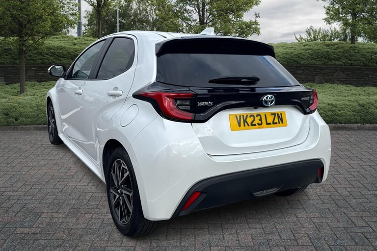 2023 Toyota Yaris 1.5 Hybrid Design 5dr CVT HATCHBACK PETROL/ELECTRIC Automatic