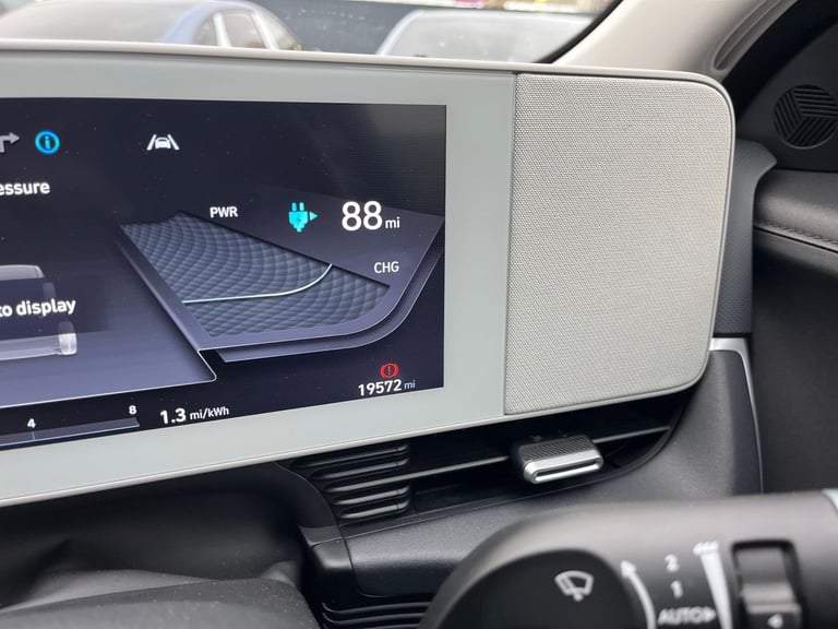  Hyundai Ioniq 5 58kwh Ultimate Hatchback 5dr Electric Auto 170 Ps Electric