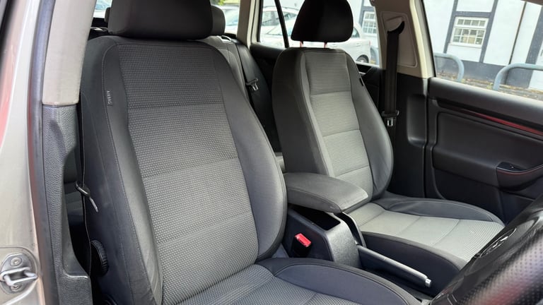 2012 Volkswagen Golf 1.6 TDI 105 SE 5dr DSG ESTATE Diesel Automatic