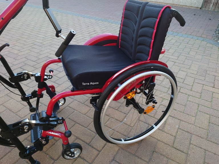 Quickie Hybrid Attitude Bike & Quickie Argon 2 Wheelchair