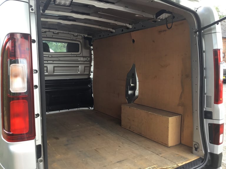 2021 Renault Trafic SL28 ENERGY dCi 120 Sport Nav Van PANEL VAN Diesel Manual