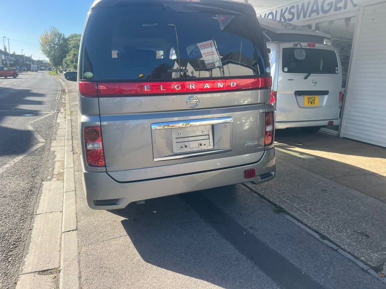 2009 Nissan Elgrand Highwat Star 2.5 Petrol Auto 8 Seater Low Miles ULEZ