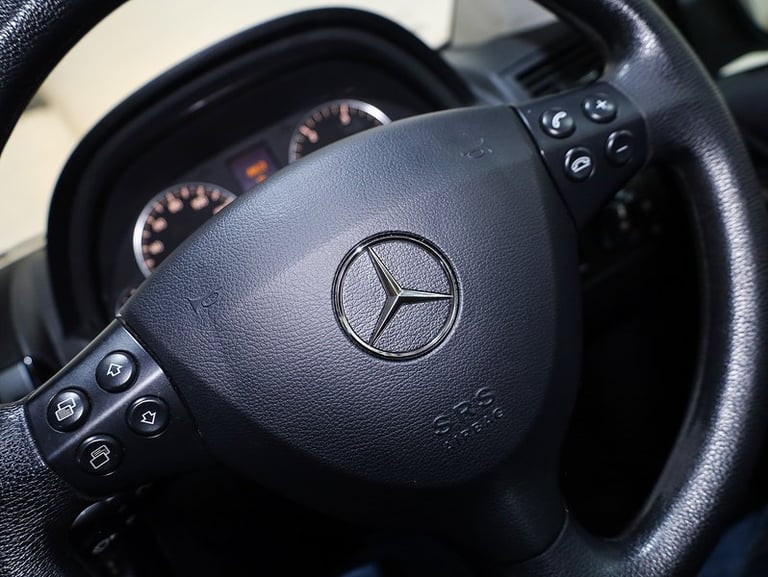 2011 Mercedes-Benz A-Class A160 CDI BlueEFFICIENCY Classic SE 5dr HATCHBACK DIESEL Manual