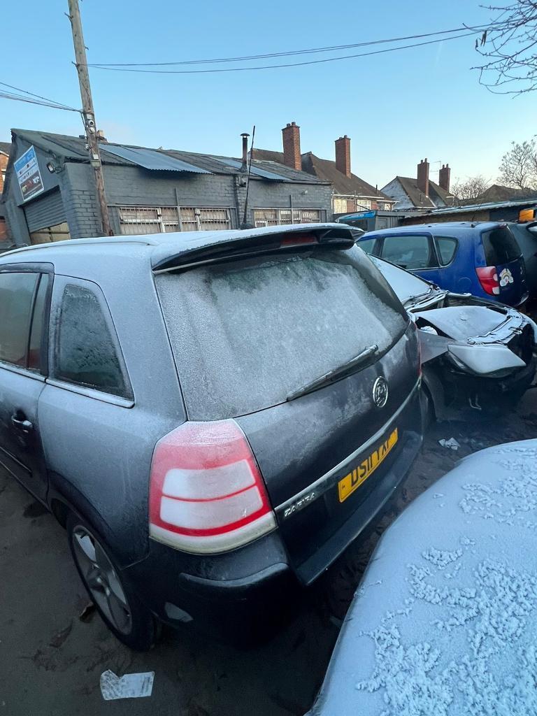 Vauxhall Zafira Sri breaking