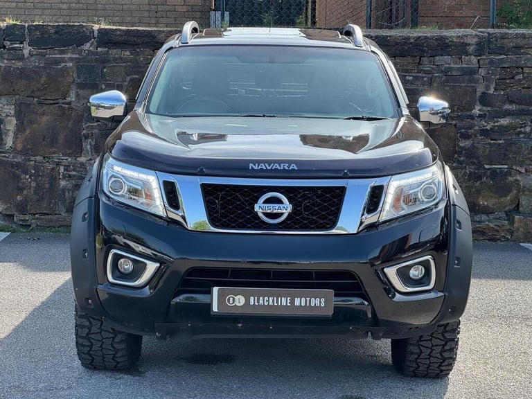 2016 Nissan Navara 2.3 dCi Tekna Auto 4WD Euro 5 4dr PICK UP Diesel Automatic