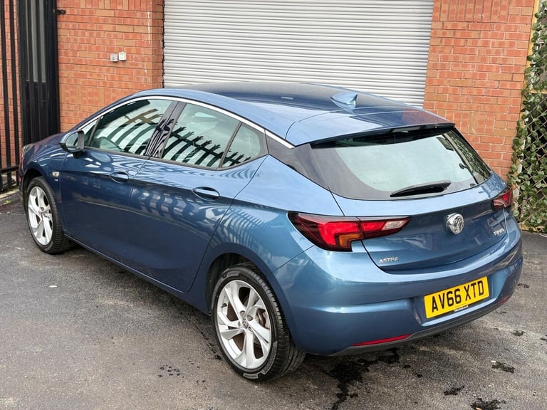 2016 Vauxhall Astra 1.4i Turbo SRi Nav Euro 6 5dr HATCHBACK Petrol Manual
