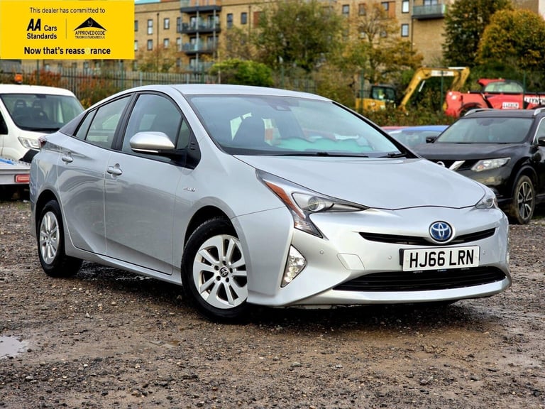 2016 Toyota Prius 1.8 VVTi Business Edition 5dr CVT HATCHBACK PETROL/ELECTRIC Automatic