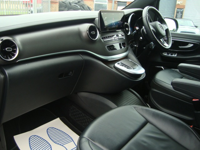 2022 Mercedes-Benz V-Class V300 d AMG Line 5dr 9G-Tronic [Long] MPV Diesel Automatic