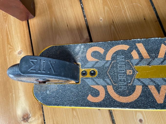 image for MADD Gear Kick Kaos - stunt scooter - gold black