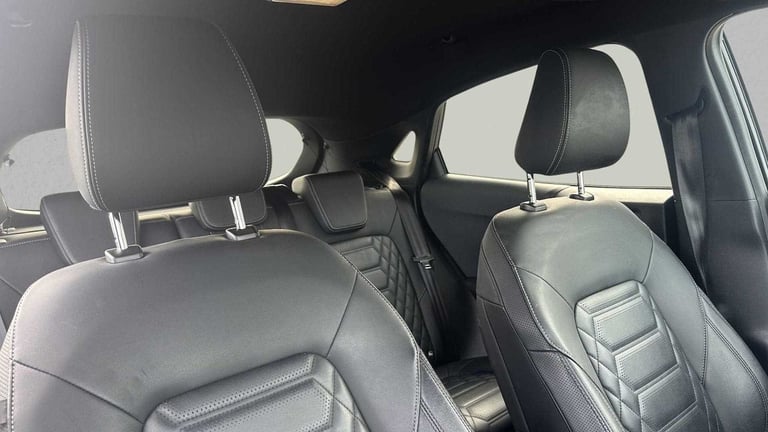 2022 Ford Puma 1.0 EcoBoost Hybr mHEV 155 ST-Line Vignale 5dr DCT Hatchback Petrol Automatic