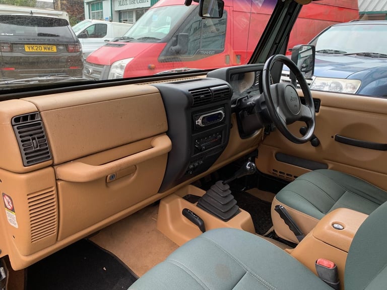 1997 RHD Jeep Wrangler 4.0L SAHARA TJ SERIES 5-SP MANUAL (LOW MLS) CLASSIC CAR 