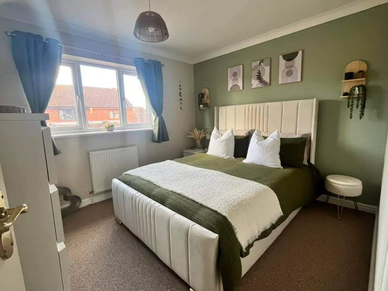 Brand New Double/King/Single Beds With mattress Different Colours Available 24 Hour Delivery