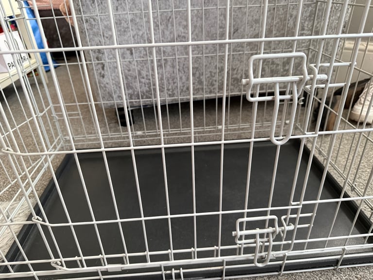 Pet crate 