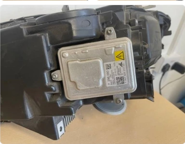 BMW F10 5 Series Headlight