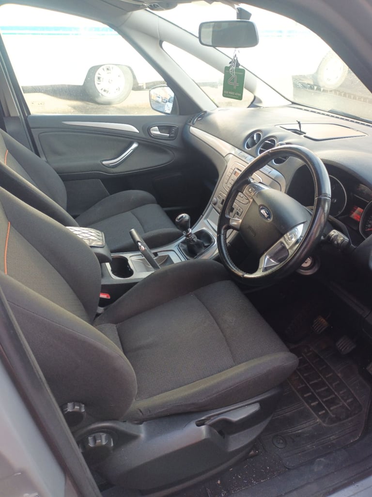 7 seater ford s max  moted