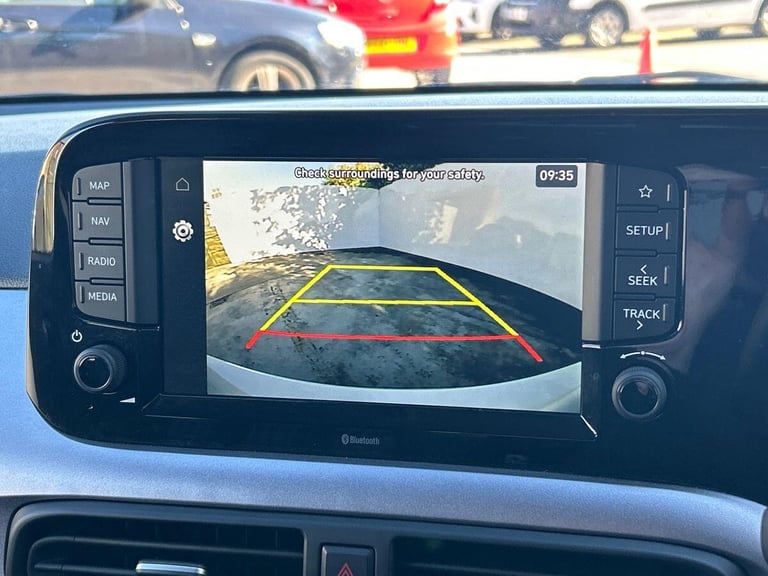 2024 Hyundai i10 1.0 Premium Hatchback 5dr Petrol Auto Euro 6 (s/s) (63 ps) Hatchback PETROL Auto...