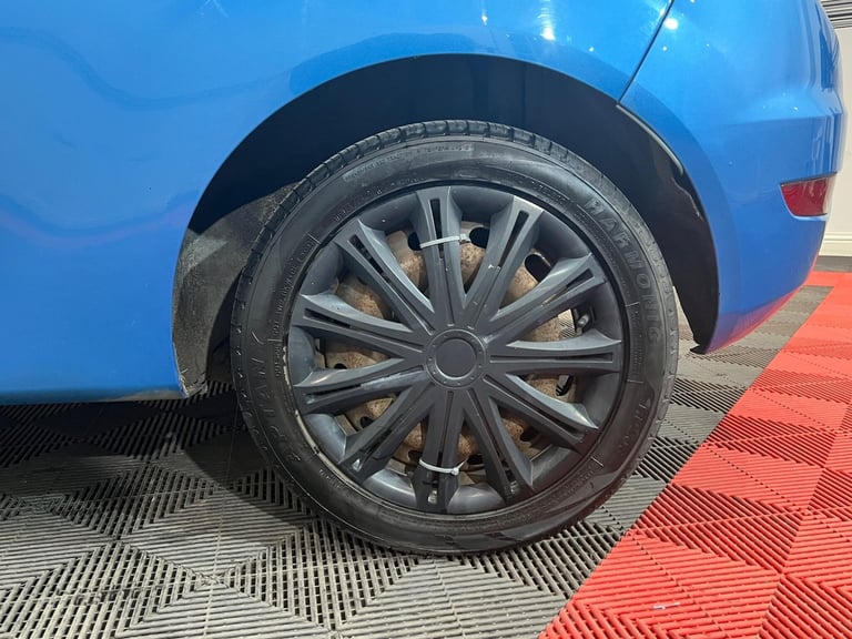 2010 Ford Fiesta 1.25 Edge 3dr HATCHBACK Petrol Manual