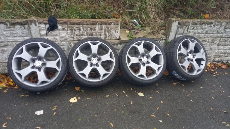 image for Genuine 19" Vauxhall Astra Zafira VXR Snowflake 5x110 Speedline GM Alloy Wheels K945ES17