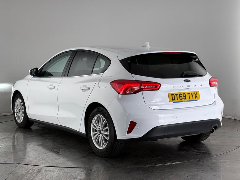2020 Ford Focus 1.0T EcoBoost Titanium Euro 6 (s/s) 5dr HATCHBACK Petrol Manual